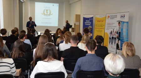 Wszyscy z prezydentem.JPG